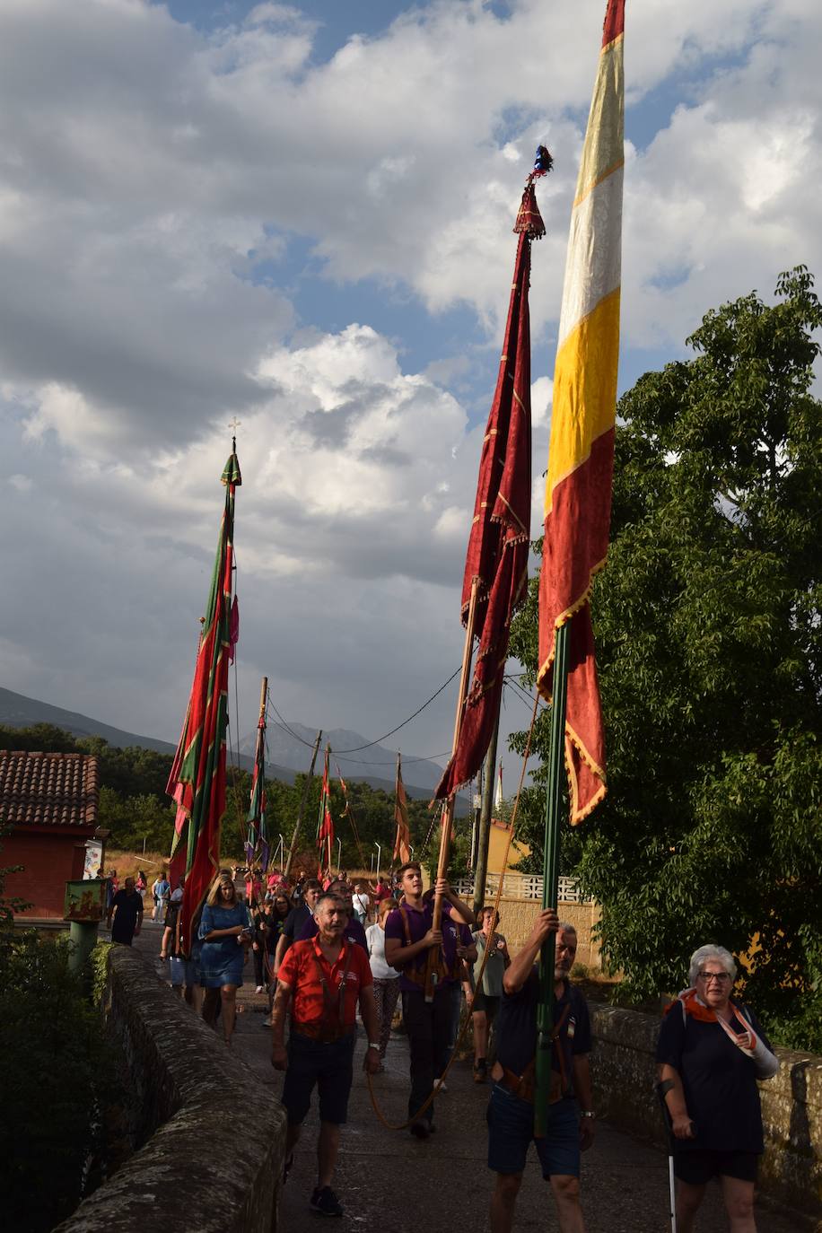 Fotos: Velilla muestra su devoción a la Virgen de Areños