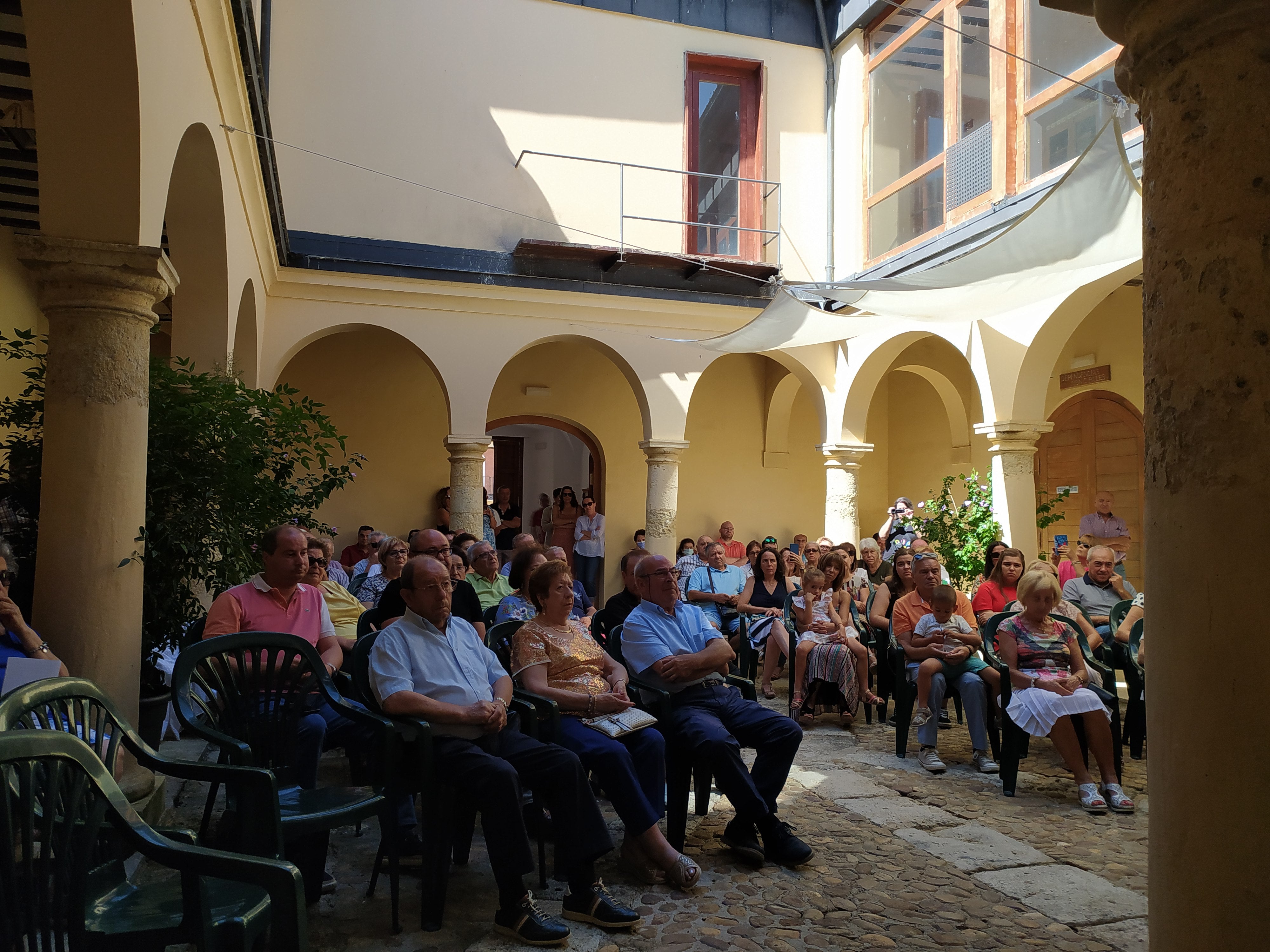 Fotos: Palazuelo de Vedija presenta su árbol genealógico con más de 7.000 nombres