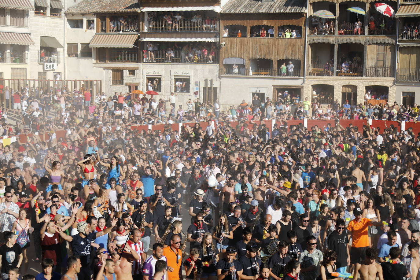 Fotos: Primer chúndara de las fiestas de Peñafiel después de dos años