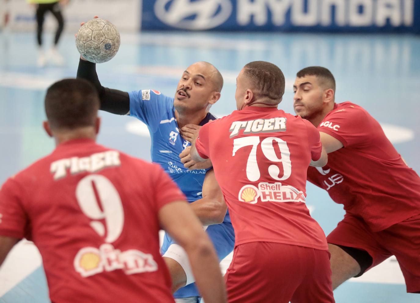 Fotos: El partido amistoso entre el Recoletas y El Haly