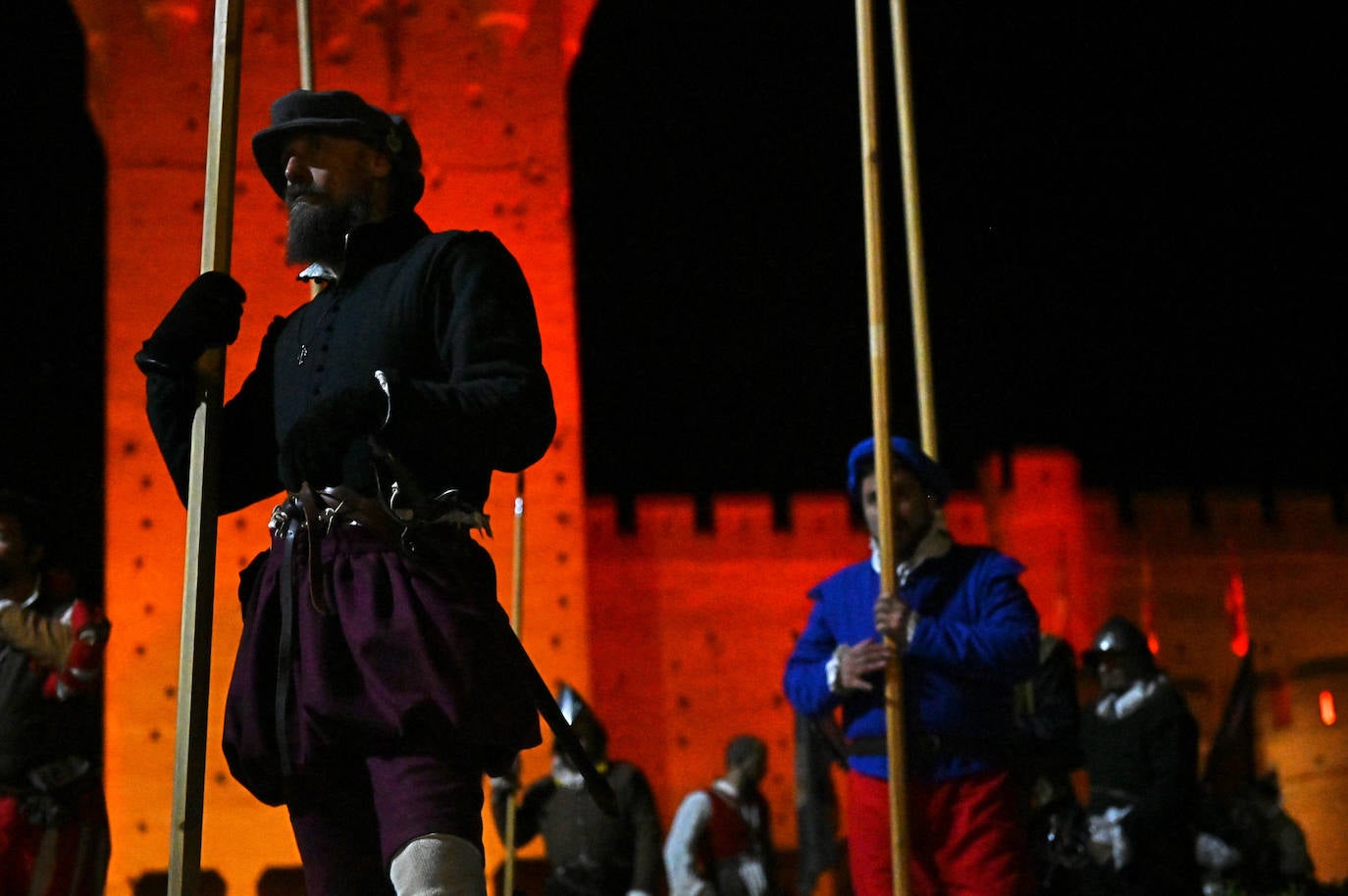 Fotos: Recreación histórica de la quema de Medina del Campo (2 de 2)