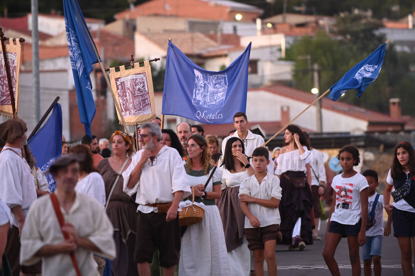 Fotos: Desfile de clausura de la Feria Renacentista de Medina del Campo