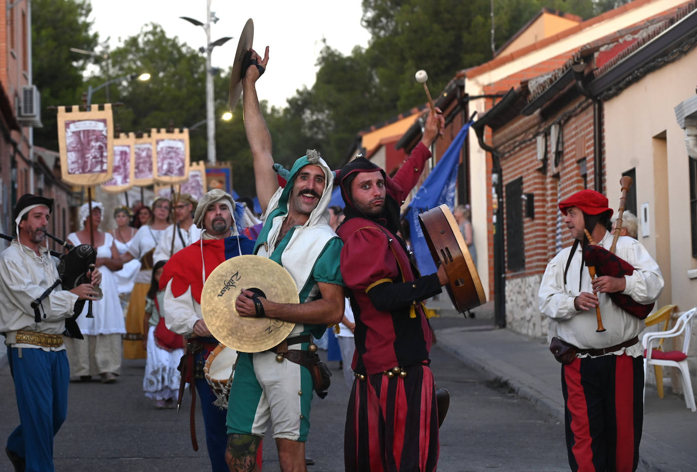 Fotos: Desfile de clausura de la Feria Renacentista de Medina del Campo