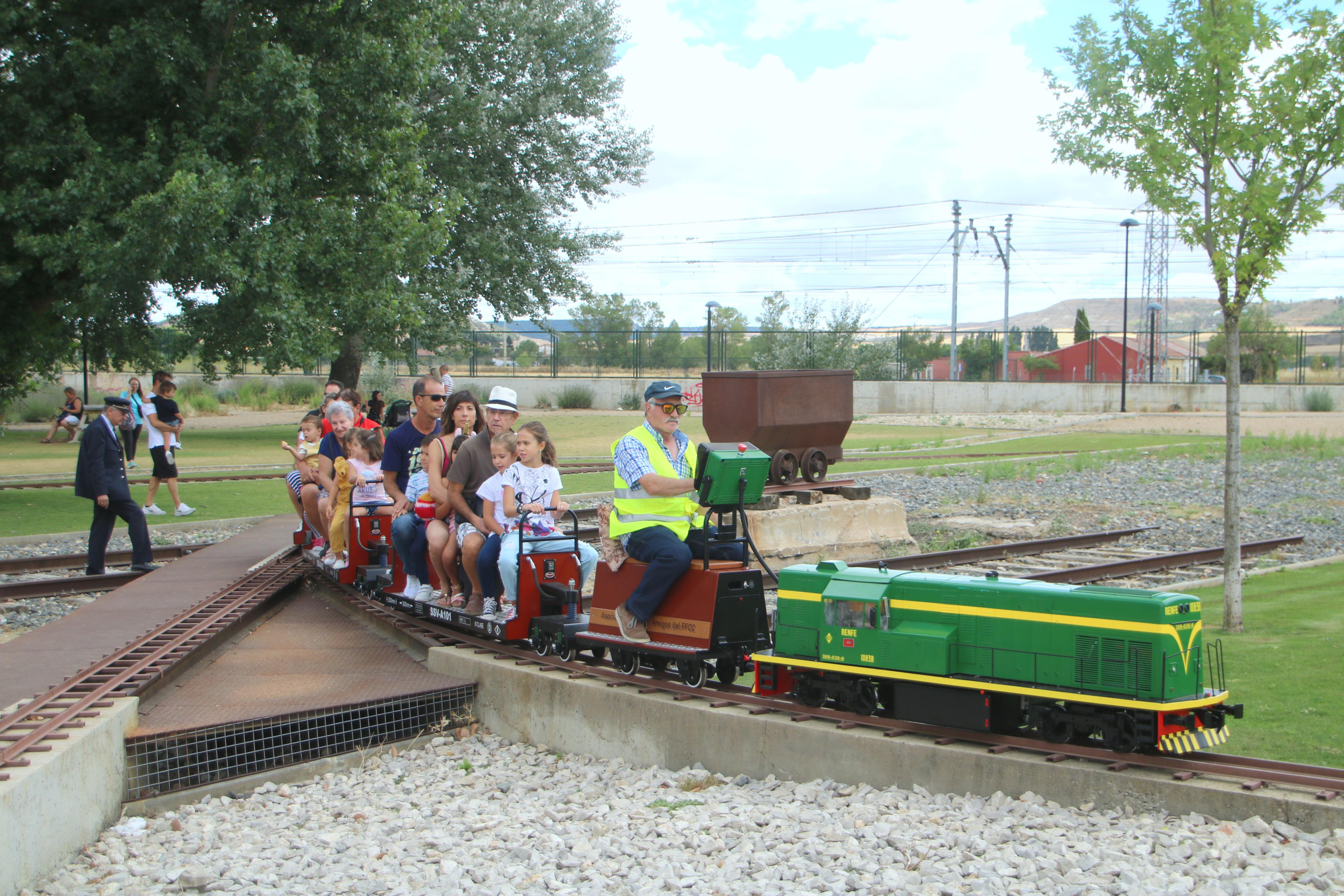 Venta de Baños ha disfrutado de varios actos ferroviarios durante las Fiestas de Santa Rosa de Lima