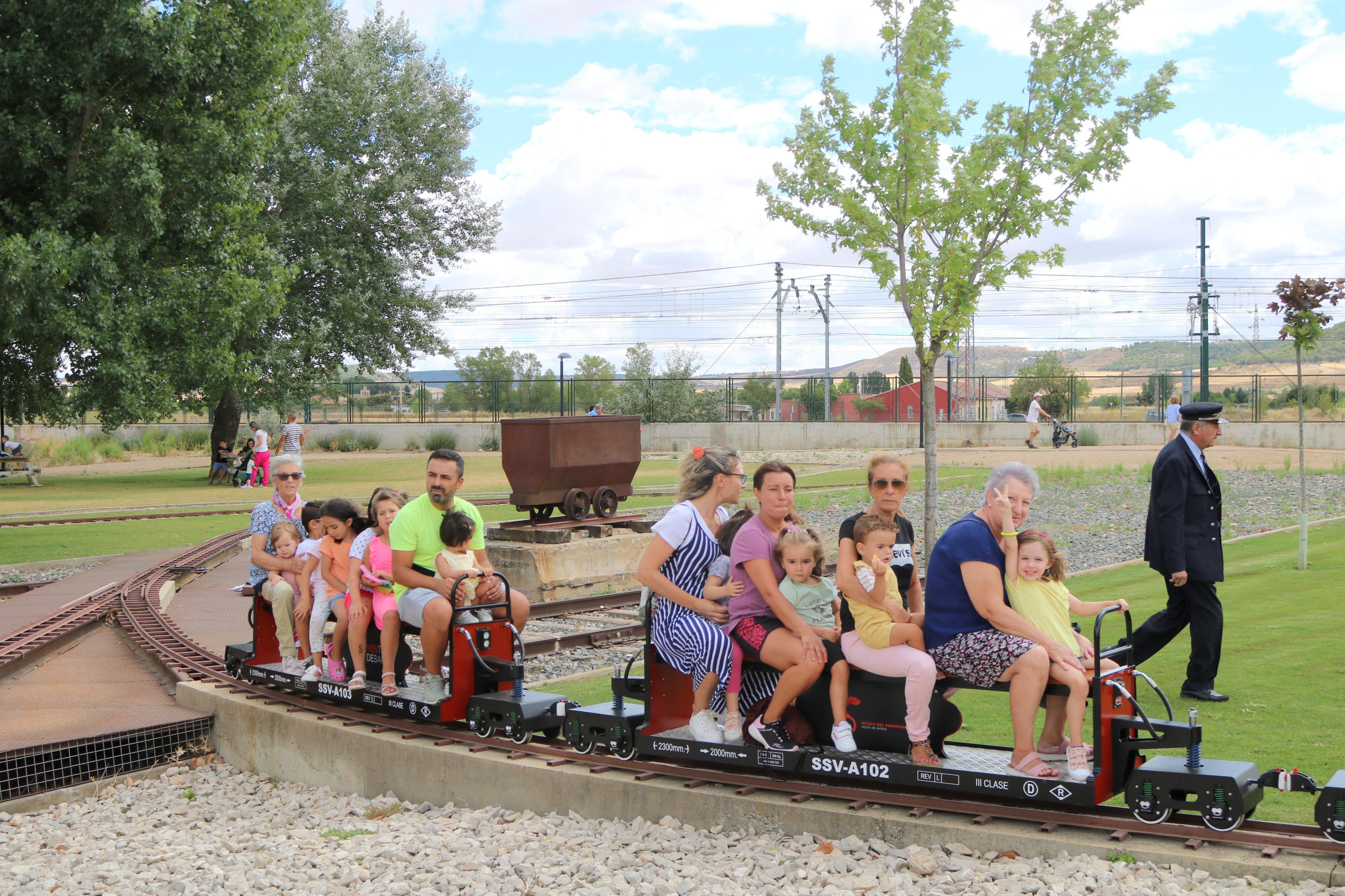 Venta de Baños ha disfrutado de varios actos ferroviarios durante las Fiestas de Santa Rosa de Lima