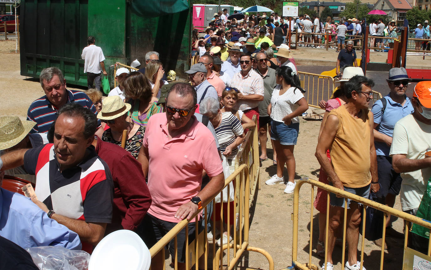 Tradicional judiada en las fiestas de La Granja de San Ildefonso. 