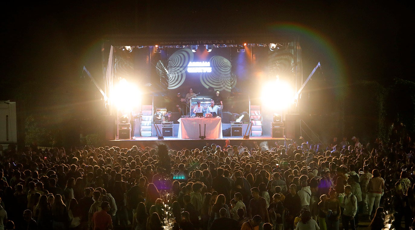 La música suena ya en San Antolín con Dj Fest