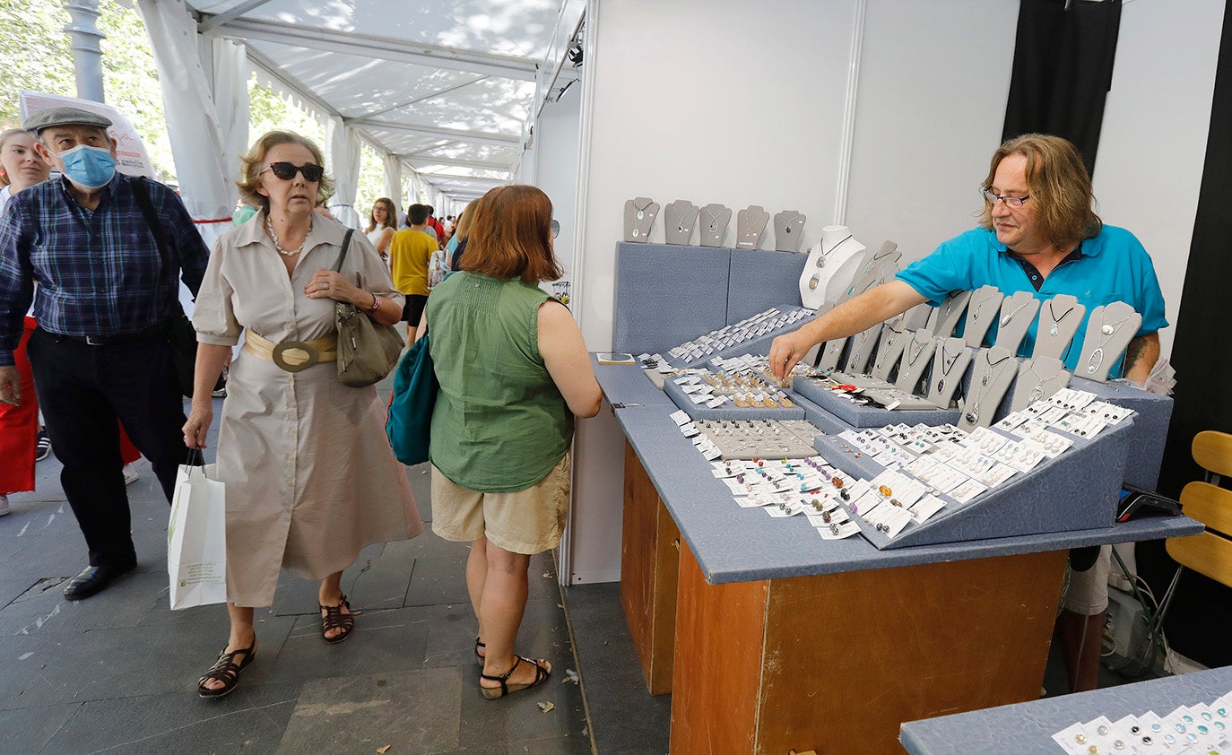 La Feria de Artesanía reinventa los  oficios tradicionales