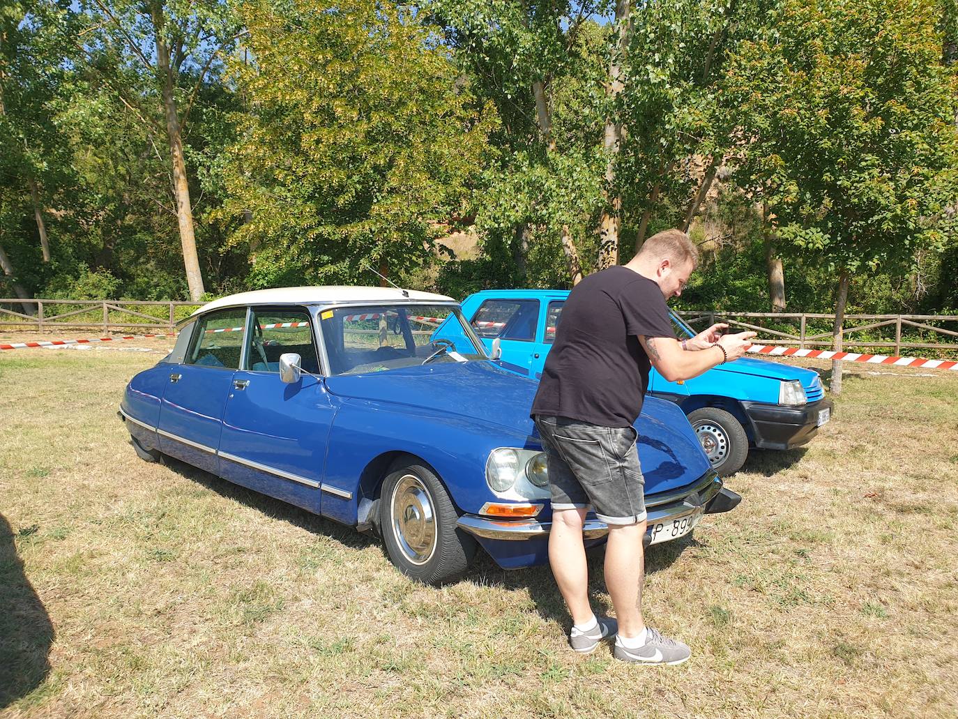 Fotos: Los coches clásicos invaden Alar del Rey