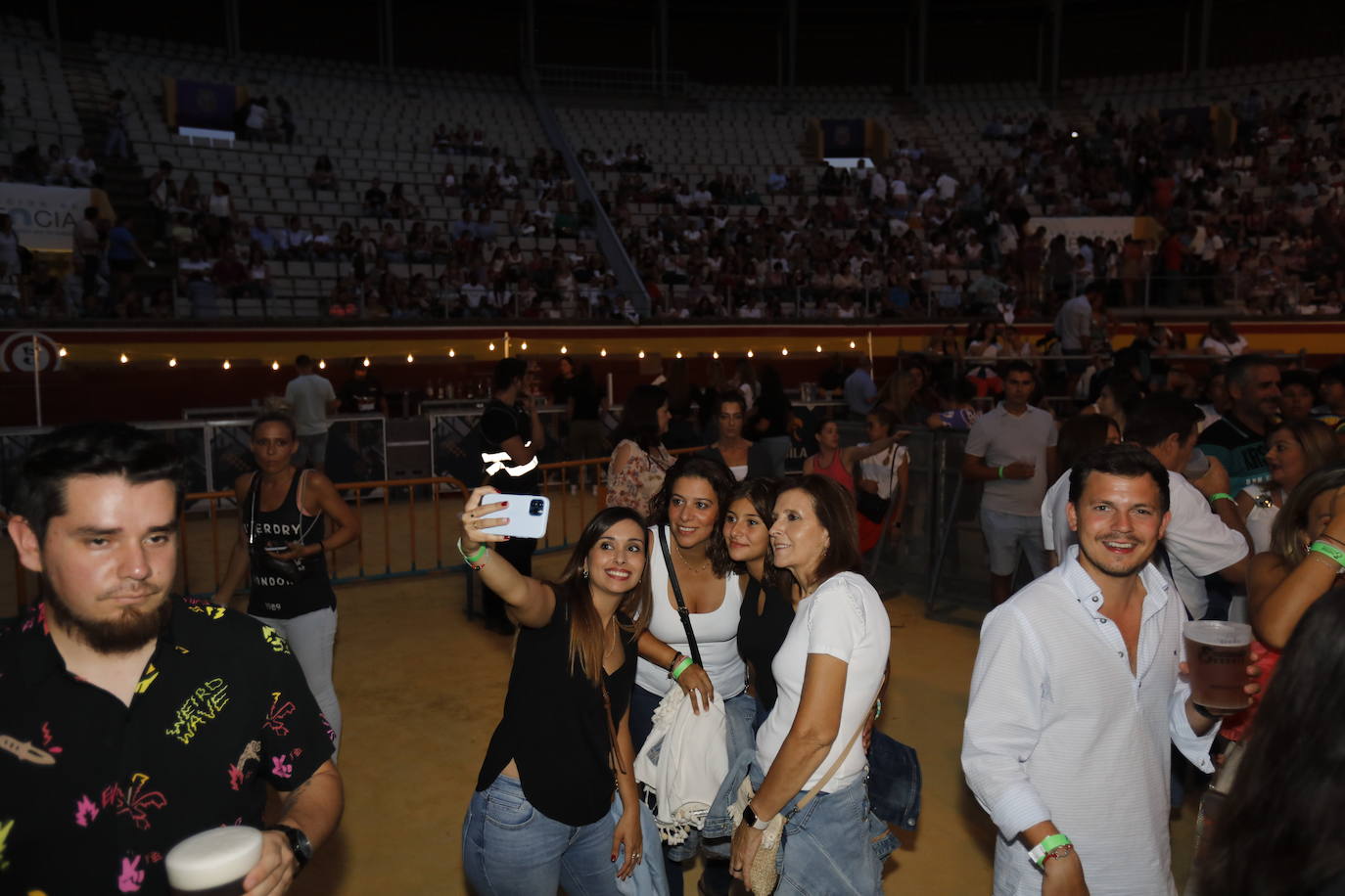 Fotos: Palencia empieza a disfrutar del concierto de Luis Fonsi