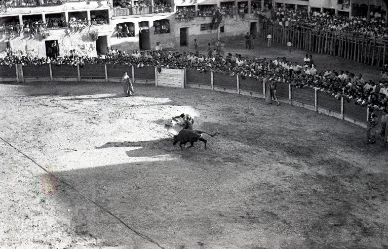 Fotos: Los festejos taurinos de Peñafiel en los años 60