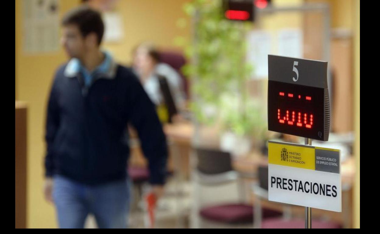 Interior de una oficina de Empleo de Valladolid.