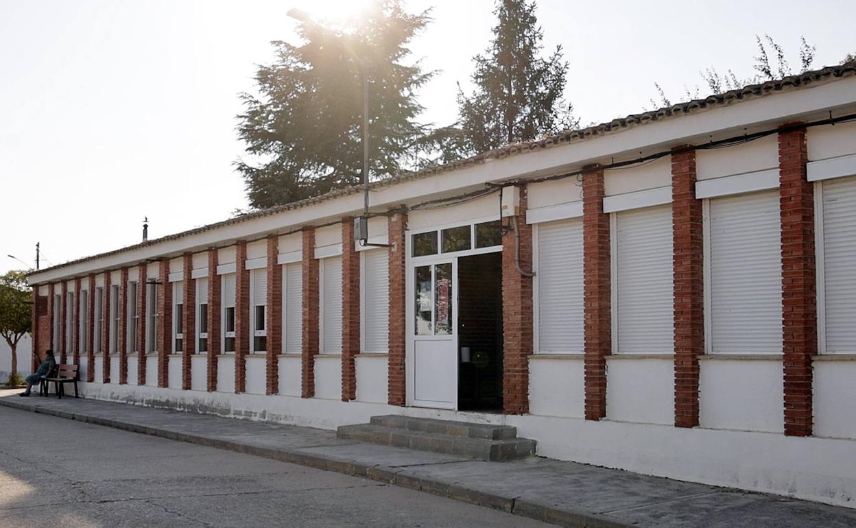 Edificio que alberga un proyecto de trabajo compartido en Torrecilla de la Abadesa apoyado con los presupuestos participativos del año pasado.