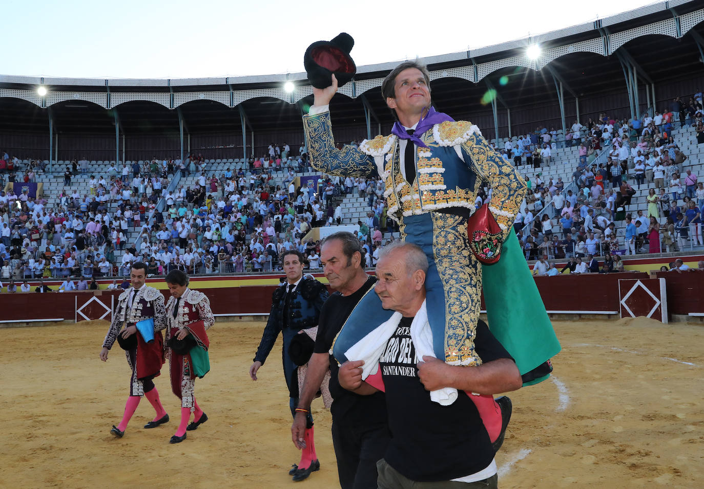 Fotos: El Juli agranda su leyenda en Palencia