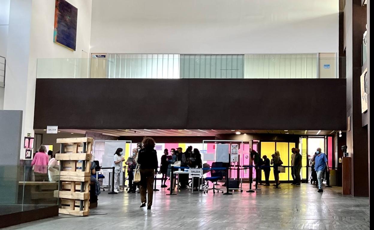 Vestíbulo del Hospital Río Hortega. 