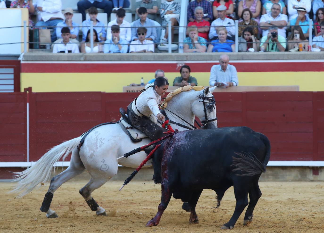 Fotos: Corrida de rejones de San Antolín