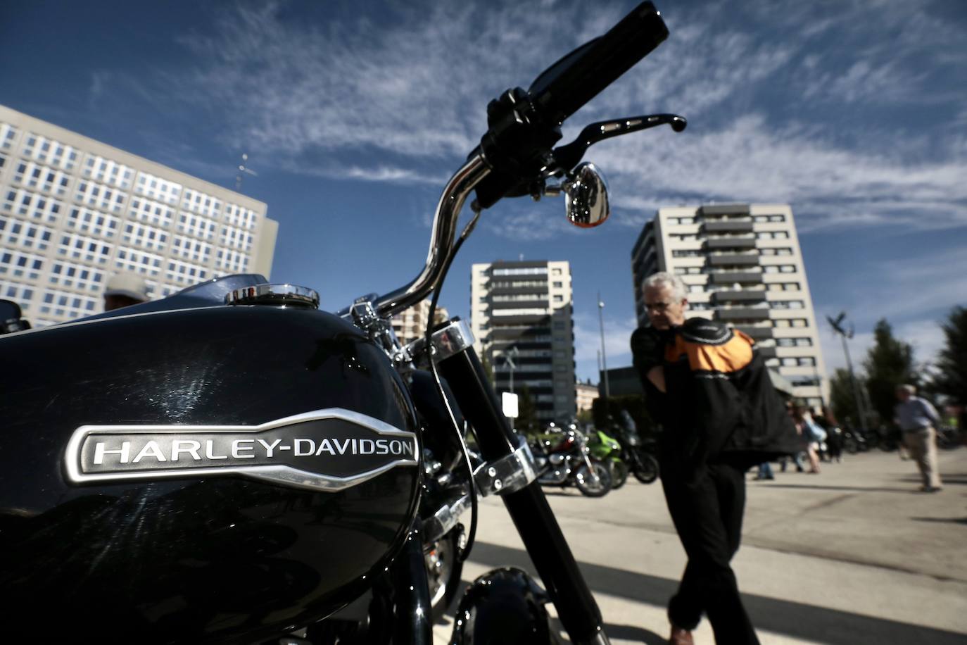 Fotos: Las Harley Davidson rugen en Valladolid con motivo de las fiestas