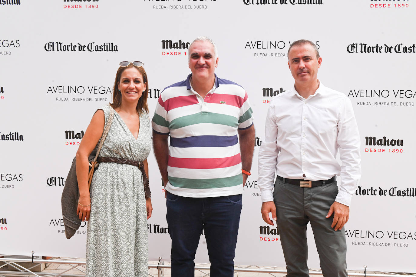 Sheila Martín, de El Norte, junto a Óscar Rodríguez y César Linares, de Sane-Riego.