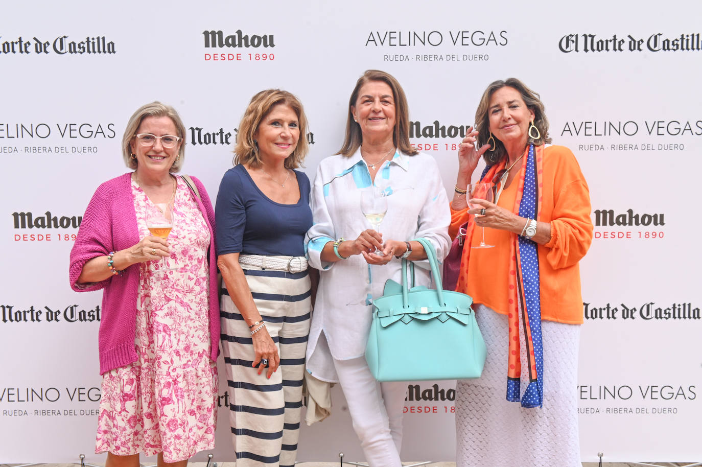 La abogada Virginia Pizarro; Cristina Tremiño, de Joyería Tremiño; y las procuradoras María Pía Ortiz y Lola Díaz-Alejo.