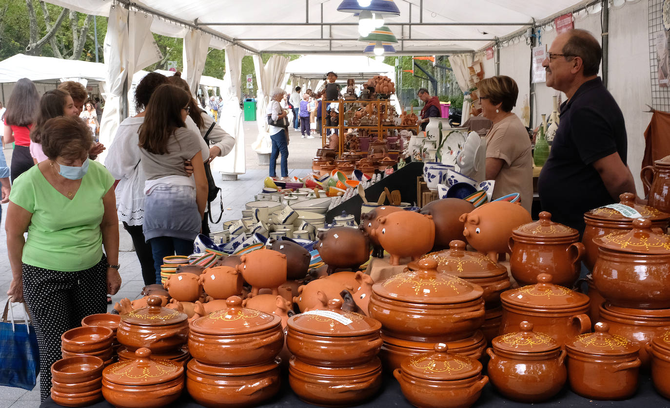 Fotos: 44 Feria de Cerámica y Alfarería en Valladolid