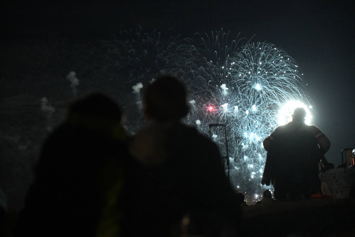 Fotos: Los fuegos artificiales del miécoles, en imágenes