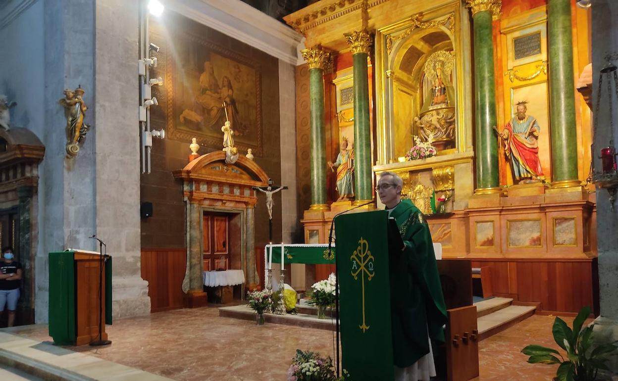 Imagen de una eucaristía en el Santuario de la Virgen del Henar. 