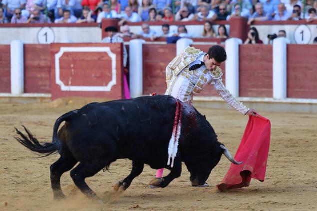 Fotos: Morante de la Puebla, El Juli y Tomás Rufo en la Plaza de Toros de Valladolid (2/2)