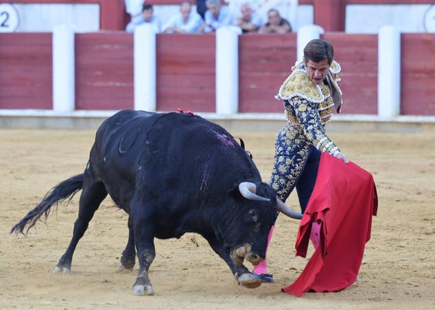 Fotos: Morante de la Puebla, El Juli y Tomás Rufo en la Plaza de Toros de Valladolid (2/2)