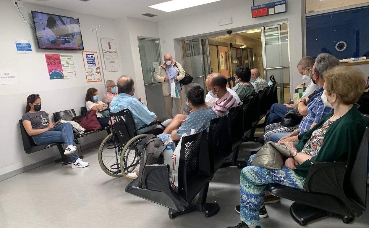 Sala de espera de Urgencias del Hospital Clínico. 