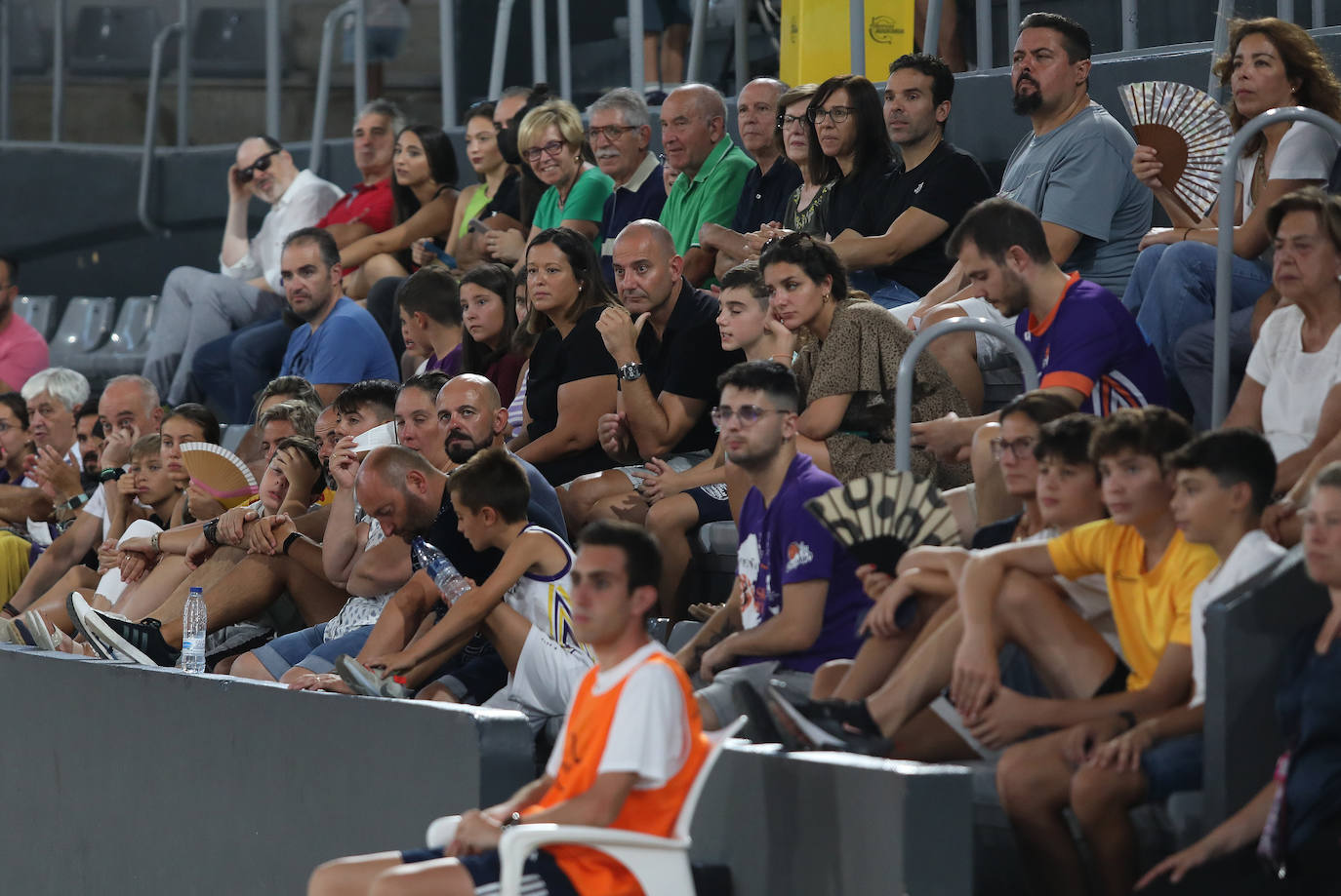 Fotos: El Zunder no puede con el Estudiantes en Palencia