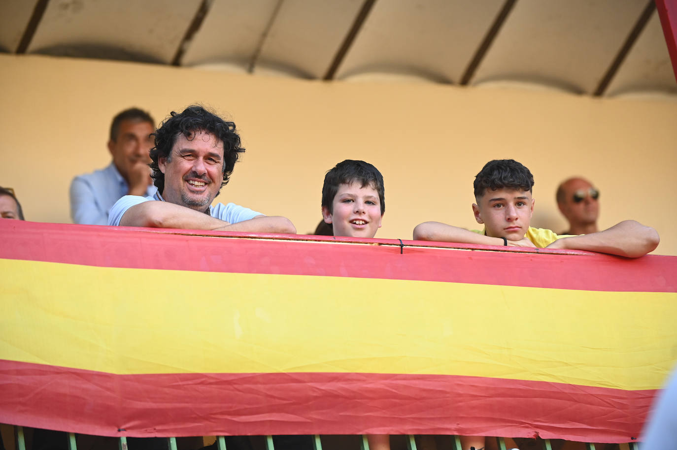 Fotos: Asistentes a la corrida de rejones de las Fiestas de Valladolid