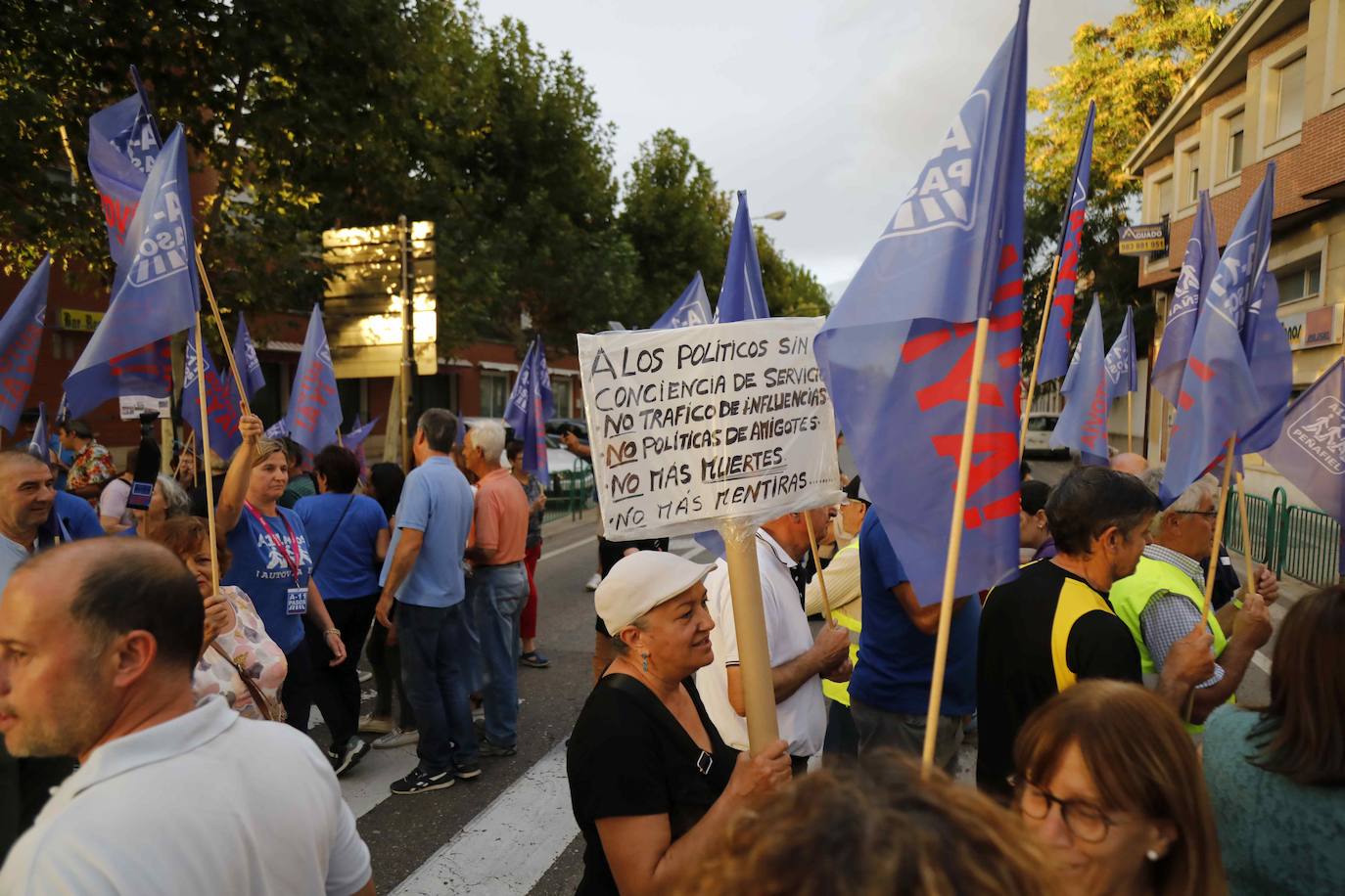 Concentración convocada por A11 Pasos este lunes en Peñafiel.