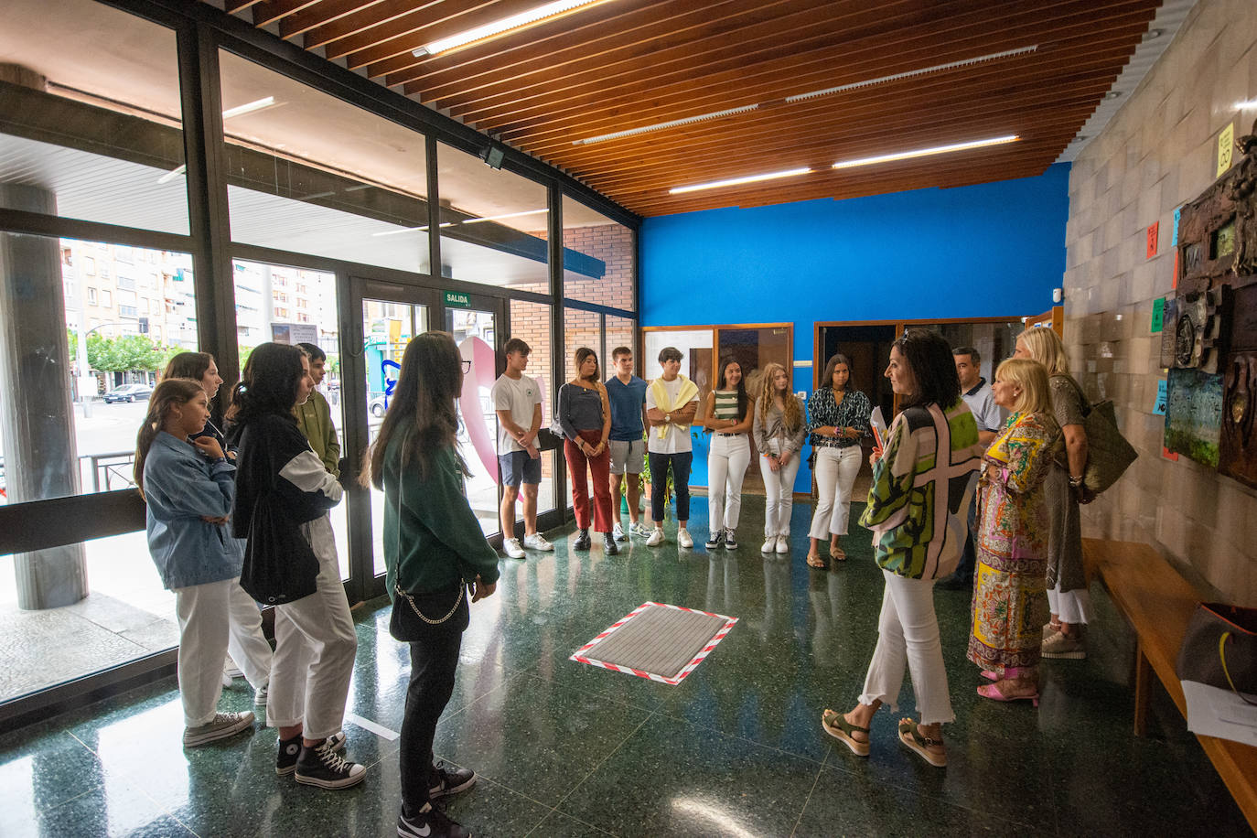 Fotos: Maristas da la bienvenida a los alumnos de ESO y Bachillerato