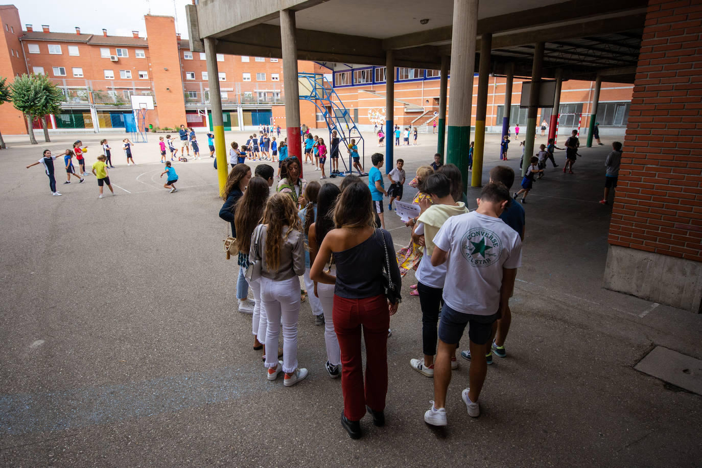 Fotos: Maristas da la bienvenida a los alumnos de ESO y Bachillerato