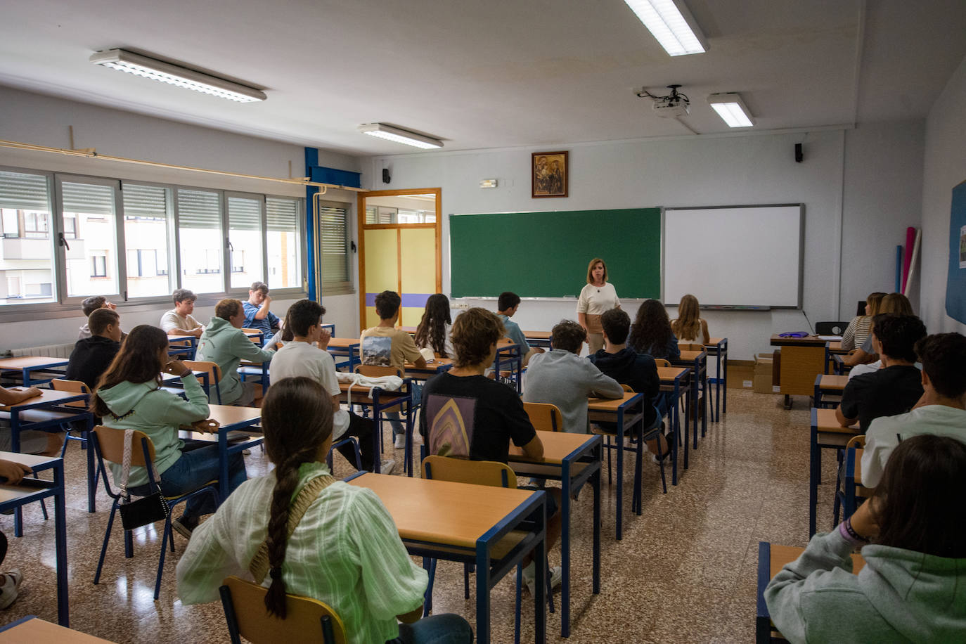 Fotos: Maristas da la bienvenida a los alumnos de ESO y Bachillerato