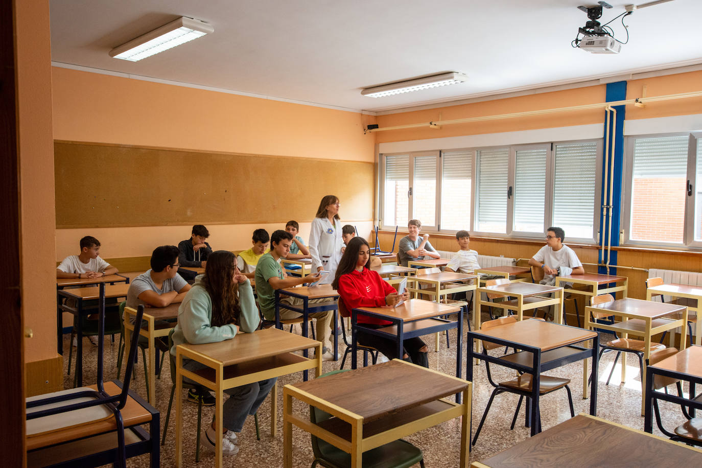 Fotos: Maristas da la bienvenida a los alumnos de ESO y Bachillerato