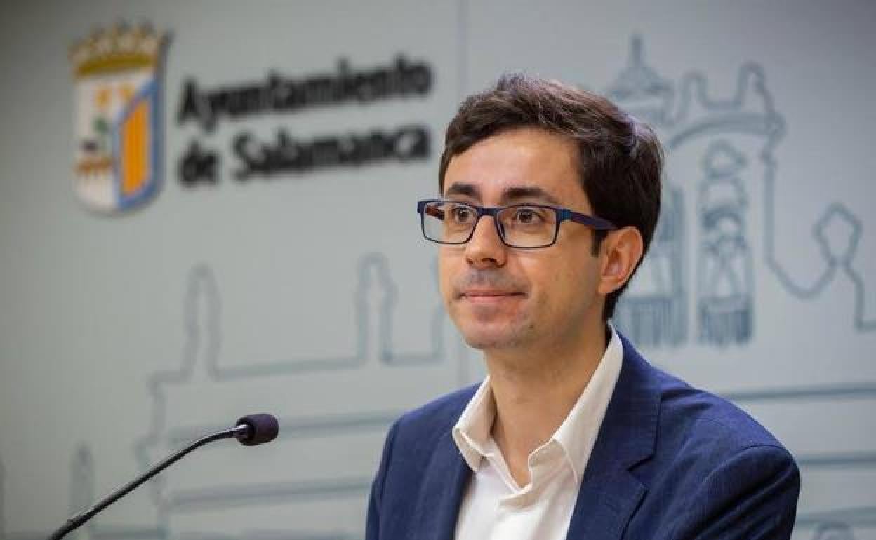 El portavoz del PSOE en el Ayuntamiento de Salamanca, José Luis Mateos. 