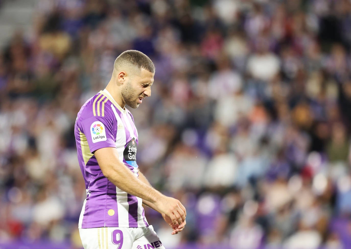 El Real Valladolid cae en casa ante el Cádiz (0-1).