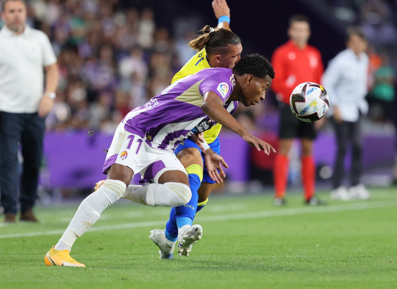 El Real Valladolid cae en casa ante el Cádiz (0-1).