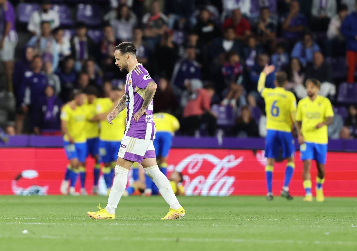 El Real Valladolid cae en casa ante el Cádiz (0-1).