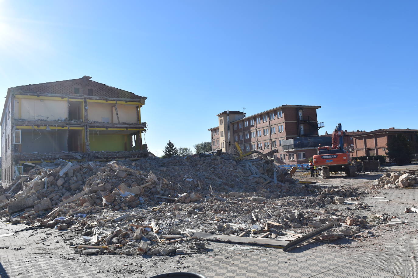 Se va a construir un centro de salud, cuyas obras de adjudicaron por 5,5 millones de euros. 