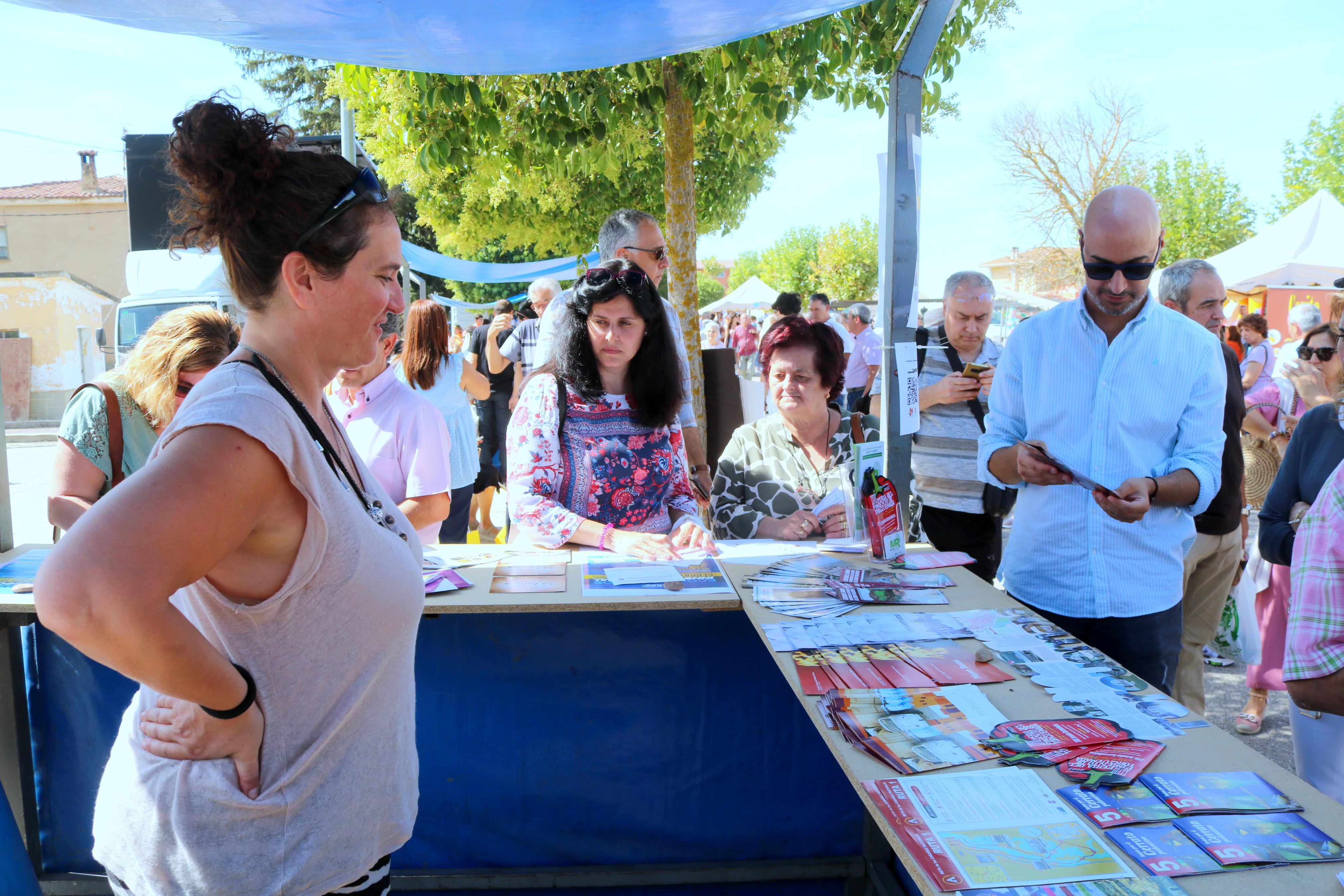 La Feria del Pimiento congregó a numeroso público durante toda la jornada