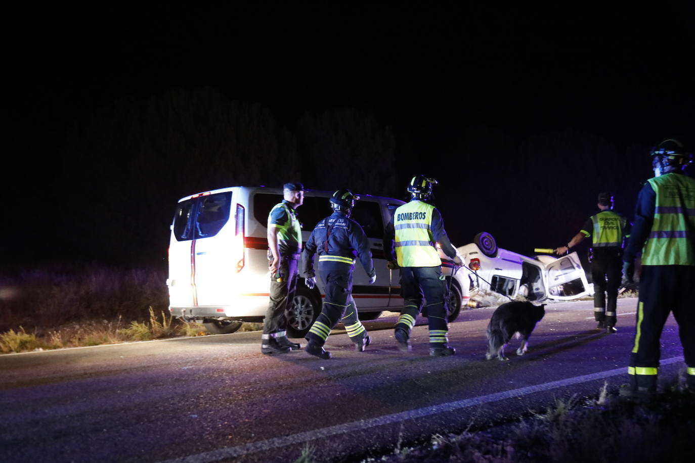 Estado en el que quedó el vehículo tras el vuelco.