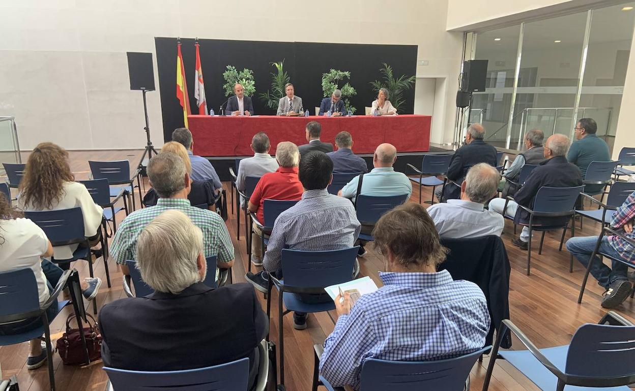 La Junta adelantará a la primavera el anticipo de las subvenciones a las federaciones deportivas