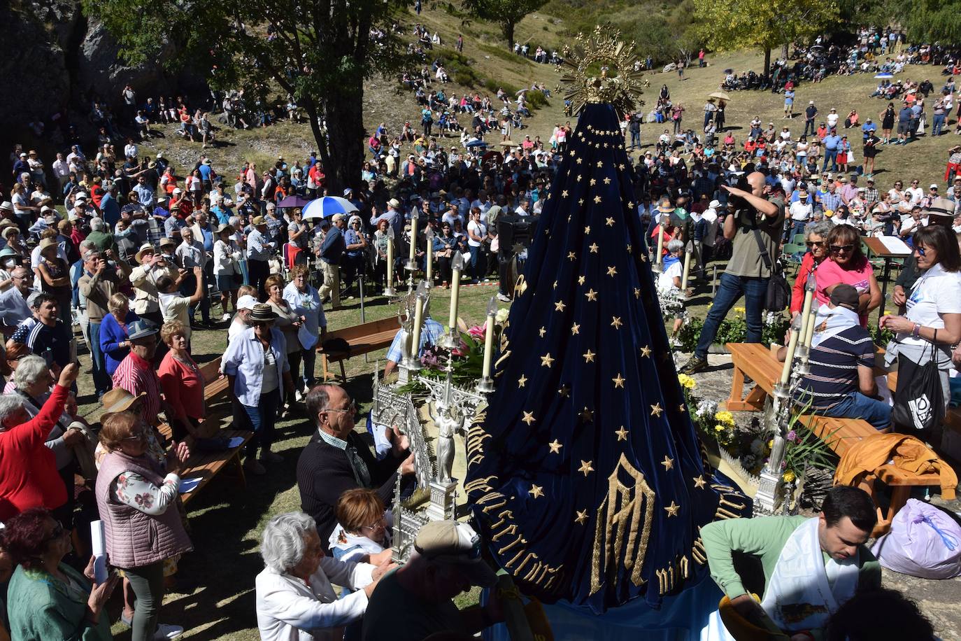 Fotos: Vuelve con fuerza la romería de la Virgen del Brezo