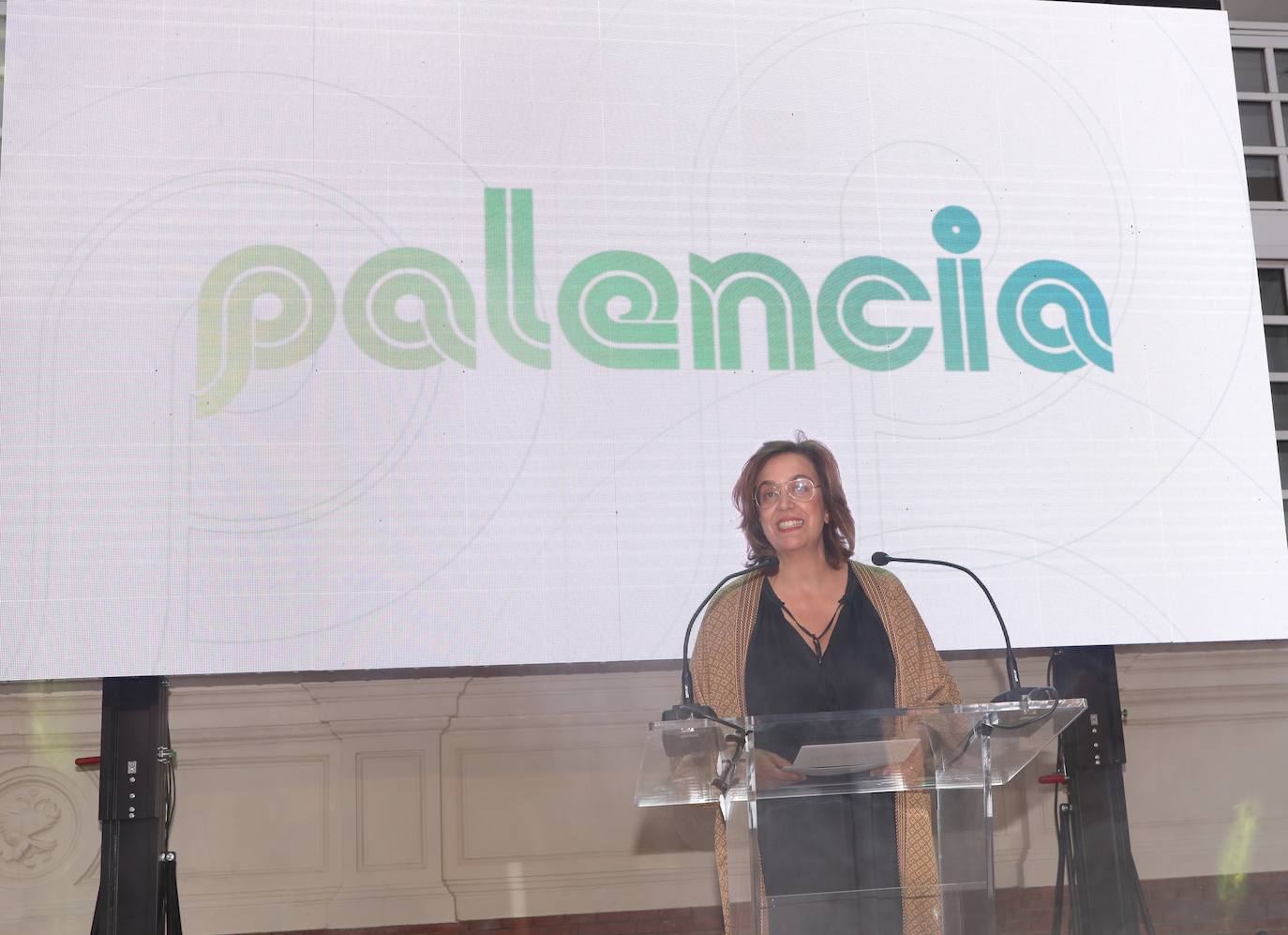 La presidenta de la Diputación, Ángeles Armisén, en la presentación. 