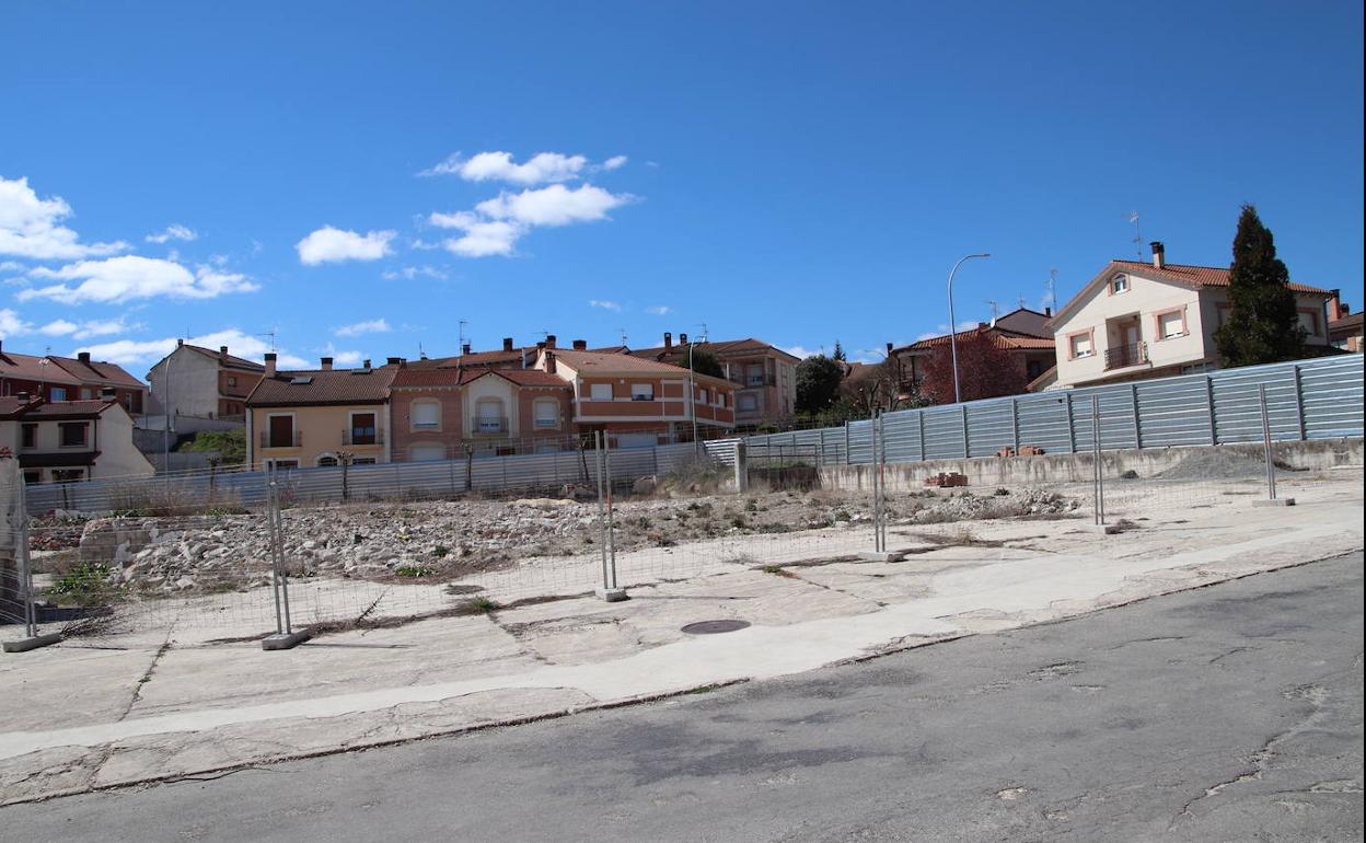 Parcela del futuro centro de salud de Cuéllar.