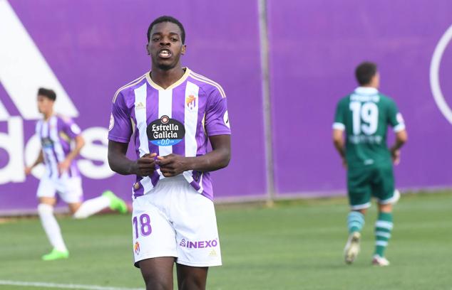 Fotos: La victoria del Real Valladolid Promesas ante el Coruxo en imágenes