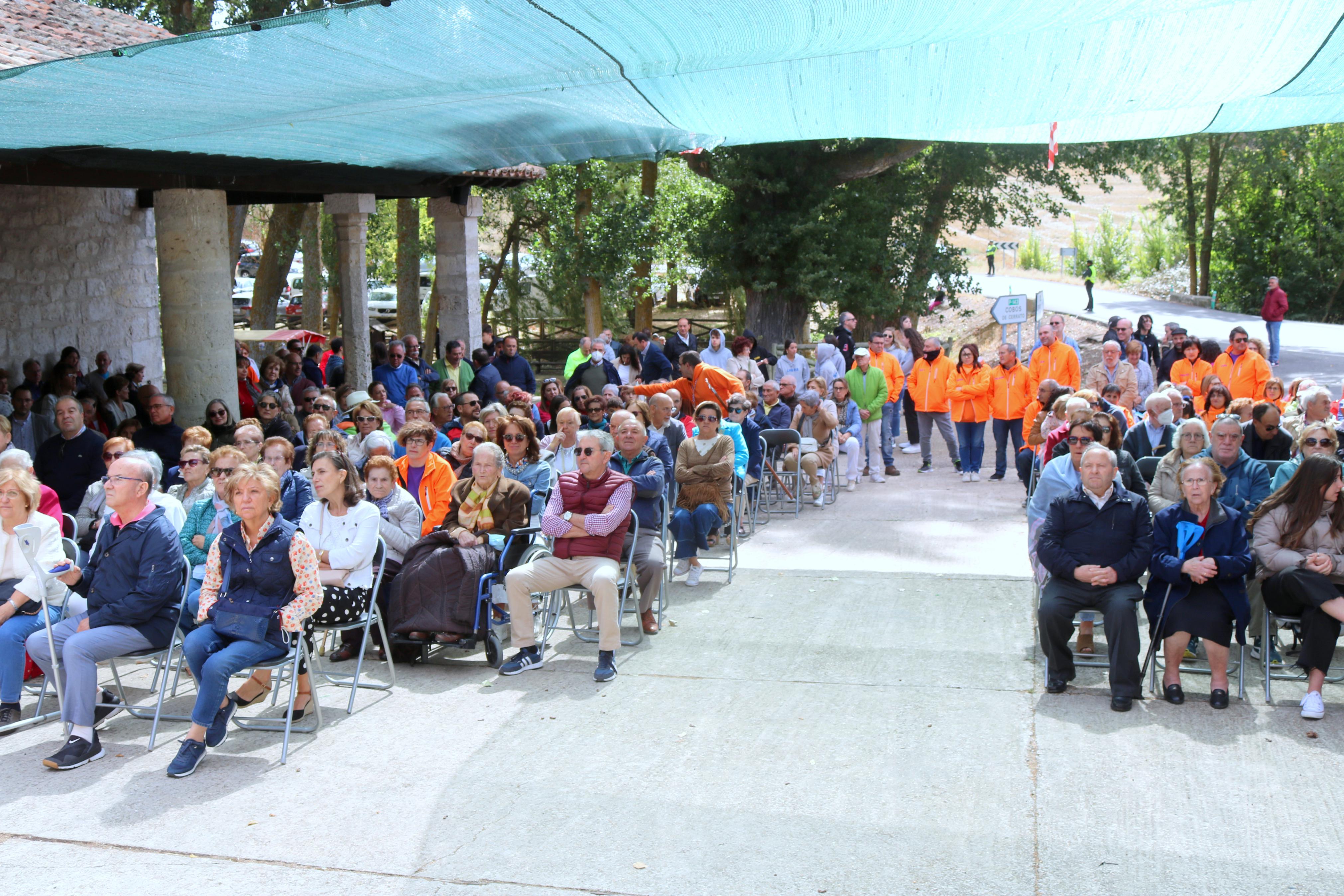 Numerosos cofrades y devotos se reunieron para celebrar la fiesta de Nuestra Señora de Garón