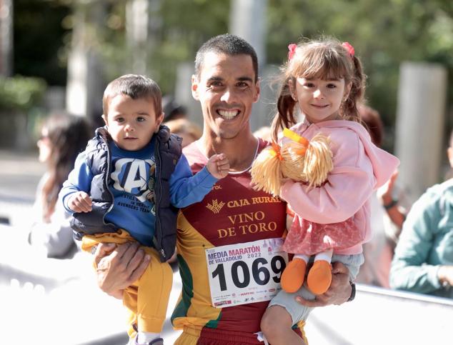 Fotos: La trigésima tercera edición Media Maratón de Valladolid en imágenes (2/2)